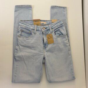 NWT - Levi’s - 721 High-Rise Skinny Jeans - Light blue - W25/L30